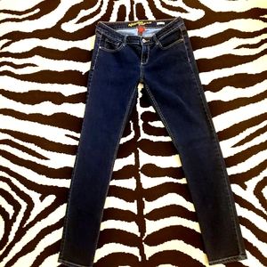 "Arizona" Average Super Skinny Jeans